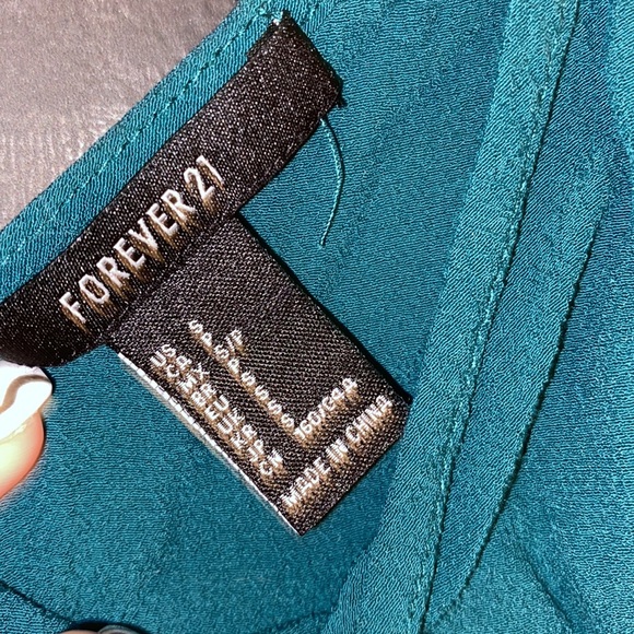 Teal Crop Top - Picture 2 of 3